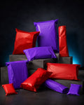 Mystery Pack Luxury - BoxfreundFüllwareVenduron Mystery Pack Luxury – rote und lila Versandbeutel – Detailansicht
